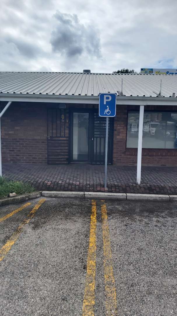 To Let commercial Property for Rent in Walmer Downs Eastern Cape